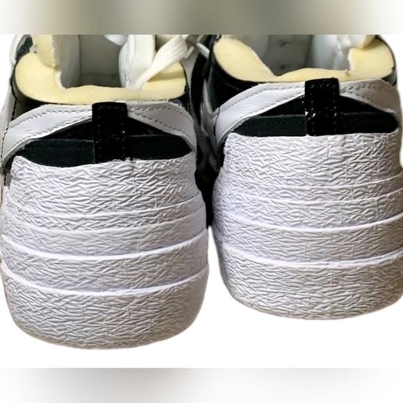 Nike Sacai x Blazer Low 'Black Patent' Men's Size 10 ( EUC ) - Picture 7 of 11